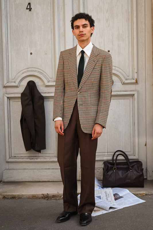 Pantalon en laine marron avec ajusteurs