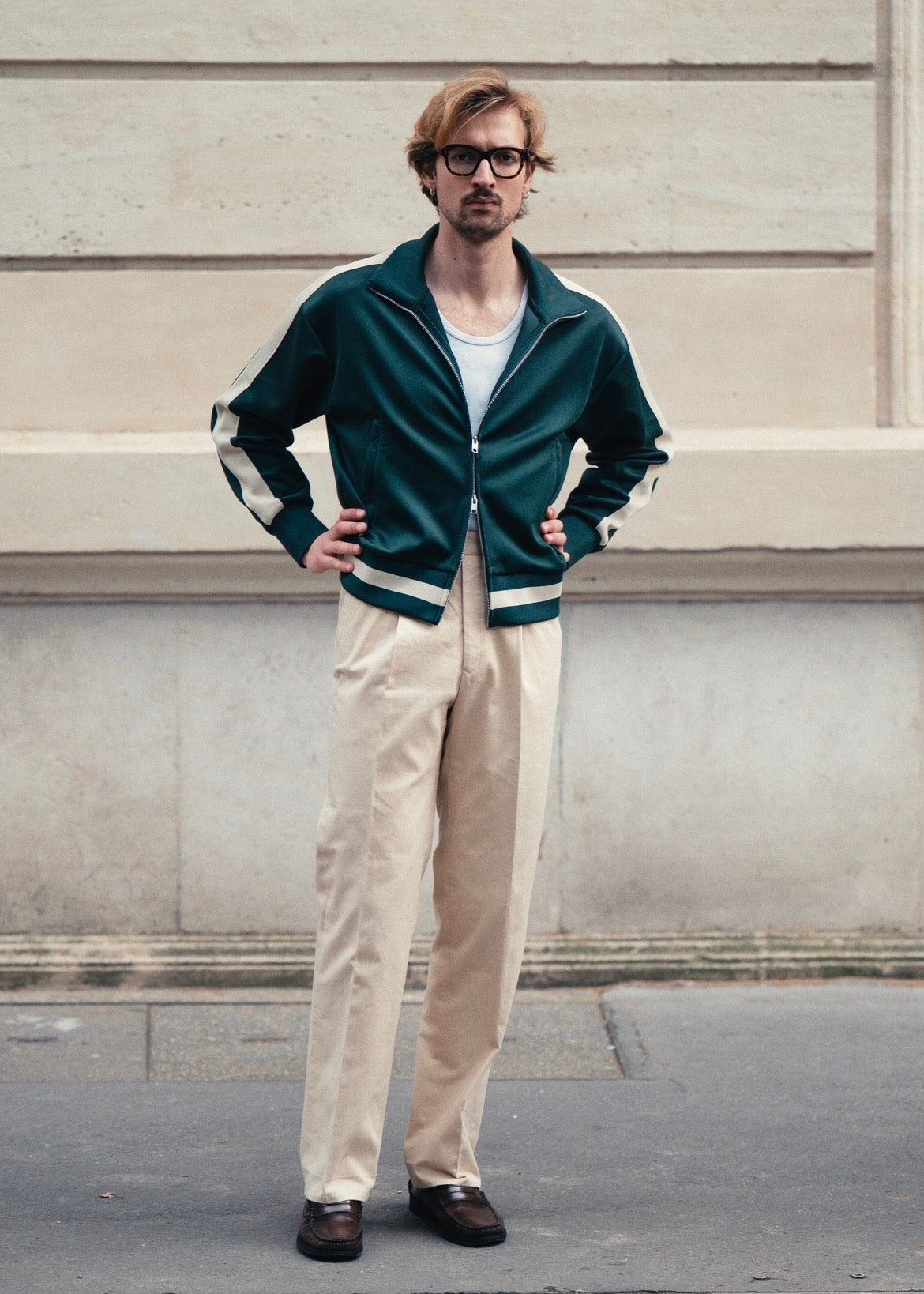 Pantalon en coton crème avec ajusteurs