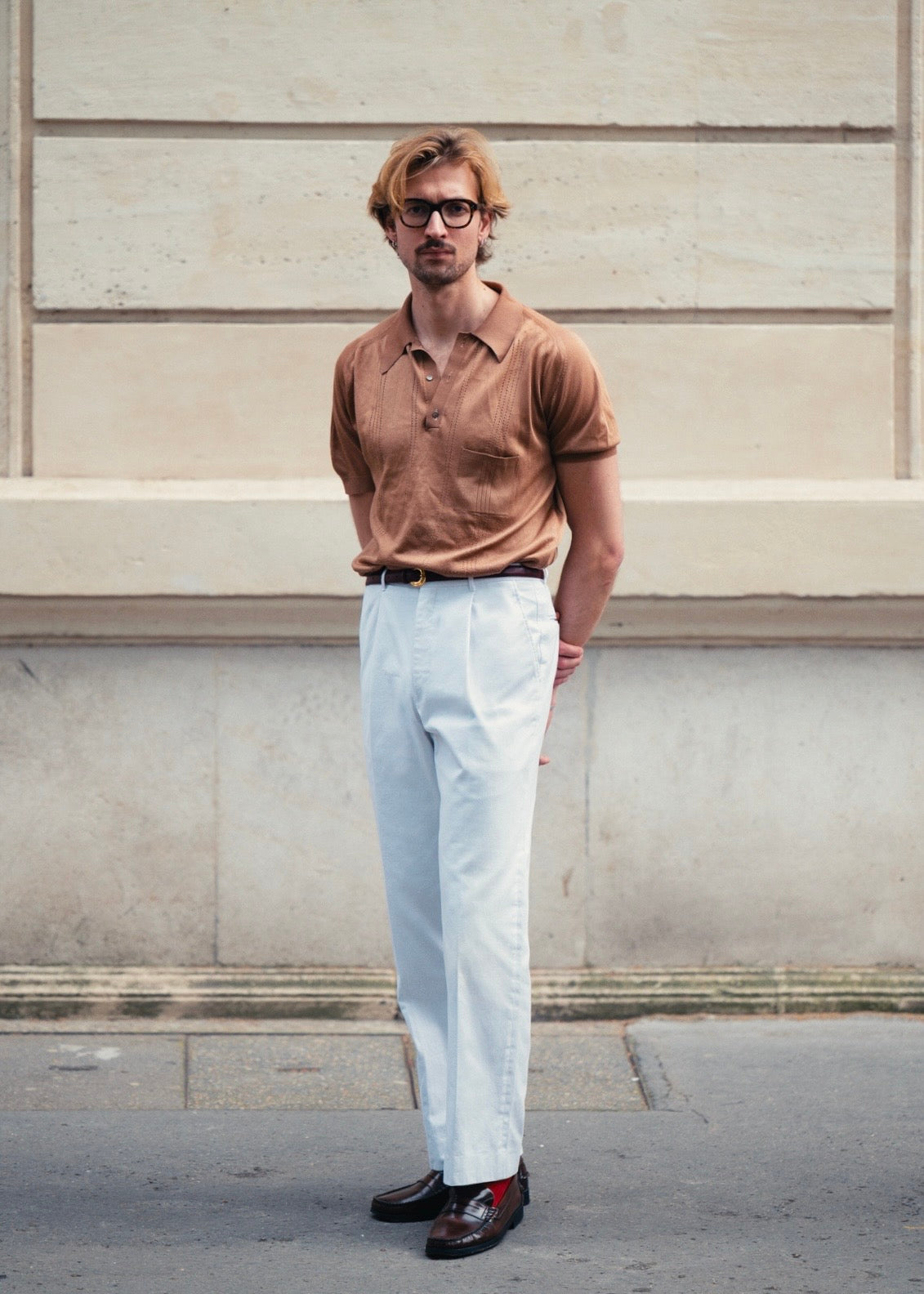 Pantalon en coton blanc avec passants de ceinture